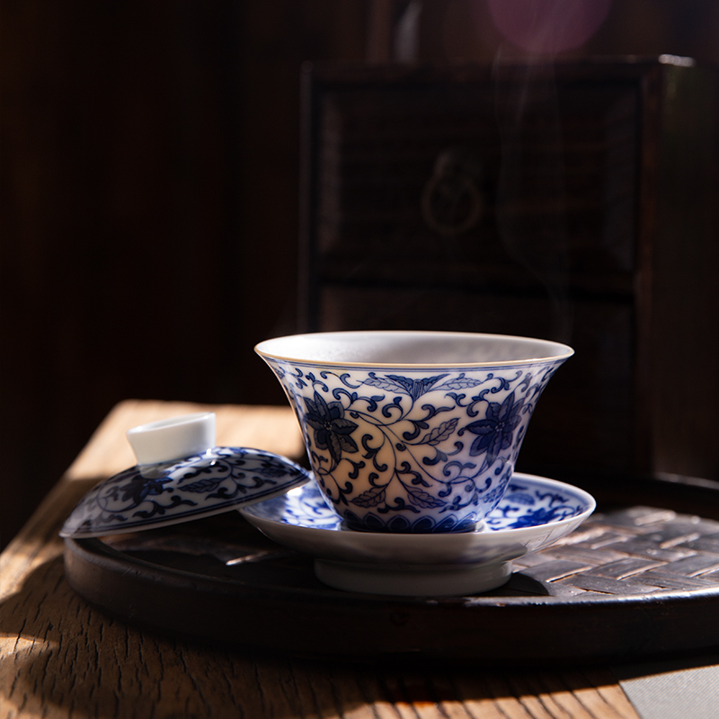 Jingdezhen escape this hall three tureen teacup only pure hand - made bound lotus flower blue and white porcelain tea set tea bowl of ceramics
