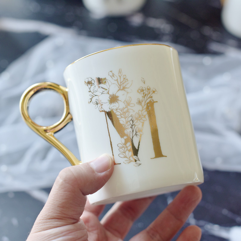 Nordic ins creative ceramic office letters cups high - capacity female mark cup ipads porcelain cup milk couples