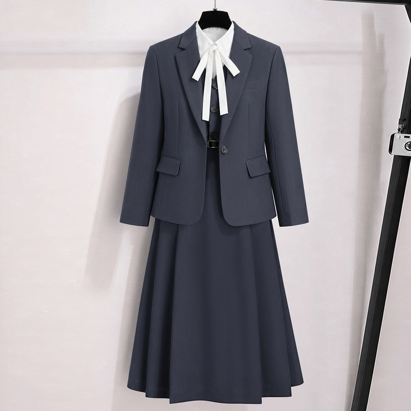 College Style Gray Suit Set for Women, High-End Sophisticated Look, Interview Formal Wear, Petite Professional Suit Jacket for Spring and Autumn