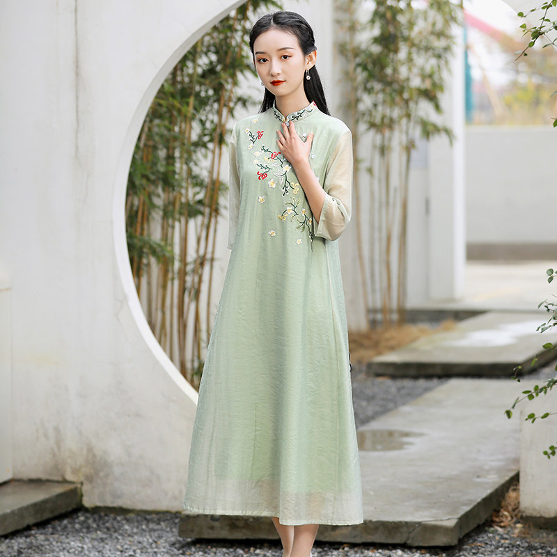Improved cheongsam dress 2022 new young Chinese style retro summer Chinese female Zen tea suit 754
