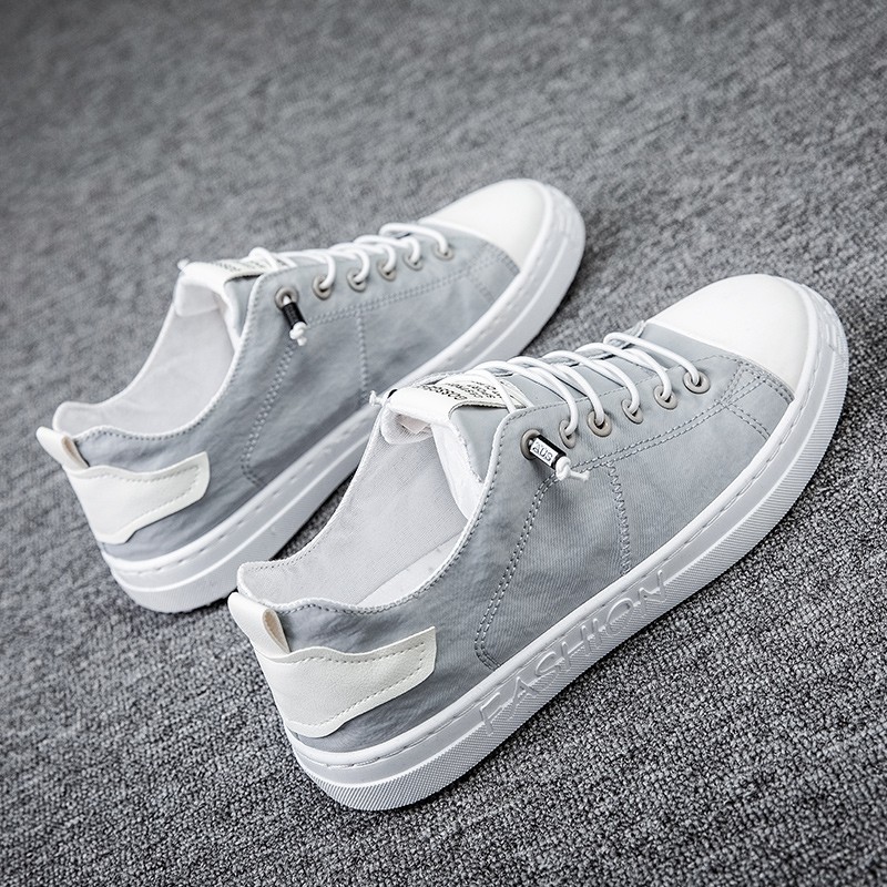 Male Shoes Summer Old Beijing Cloth Shoes One Foot foot Lazy Canvas Tide Shoes Han Edition Trend 100 Hitch Casual Little Whiteboard Shoes