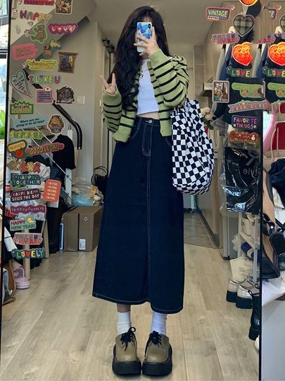 Großer dunkelblauer Jeansrock mit hoher Taille und Schlitz für dicke Frauen, die den Schritt bedecken und schlank aussehen, mittellanger Rock in A-Linie