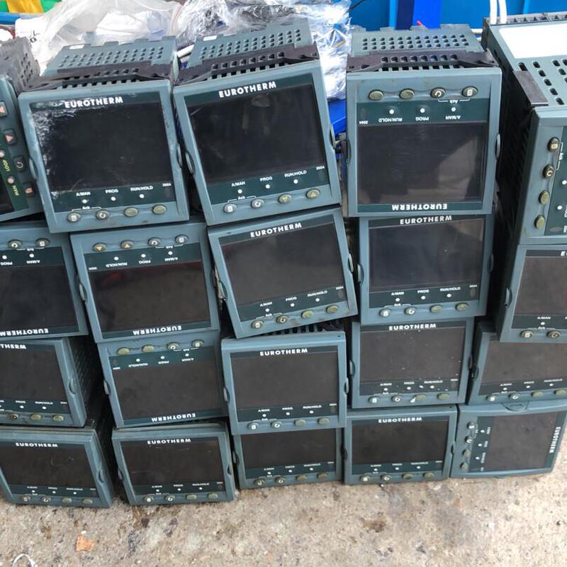 3504 2408F 2404 Thermostat Eurotherm Industrial Temperature Control Instrument Negotiable Price Repair 3504 2408F 2404 Thermostat Eurotherm Industrial Temperature Control Instrument Negotiable Price Repair