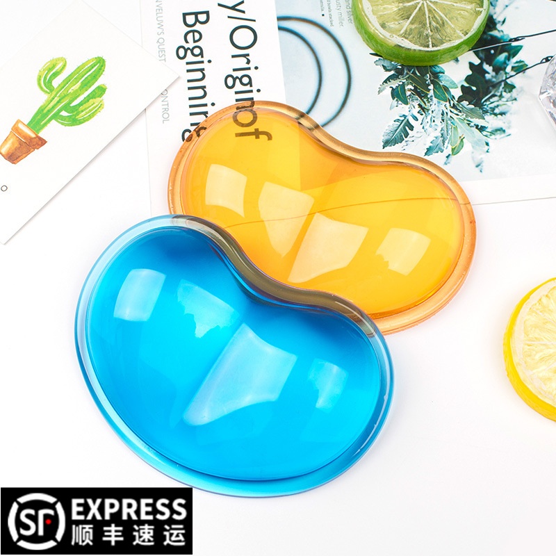 Heart shaped hand holder Transparent crystal mouse pad Wrist holder Creative cute cartoon wrist silicone office hand pillow Wrist