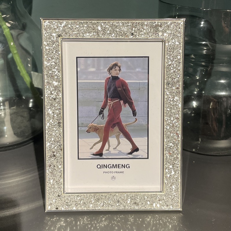 Light Luxury Silver Metal Photo Frame European Style Picture Frame 6/7/8/ 10inch Bedroom Wedding Photo Printing for Display A4
