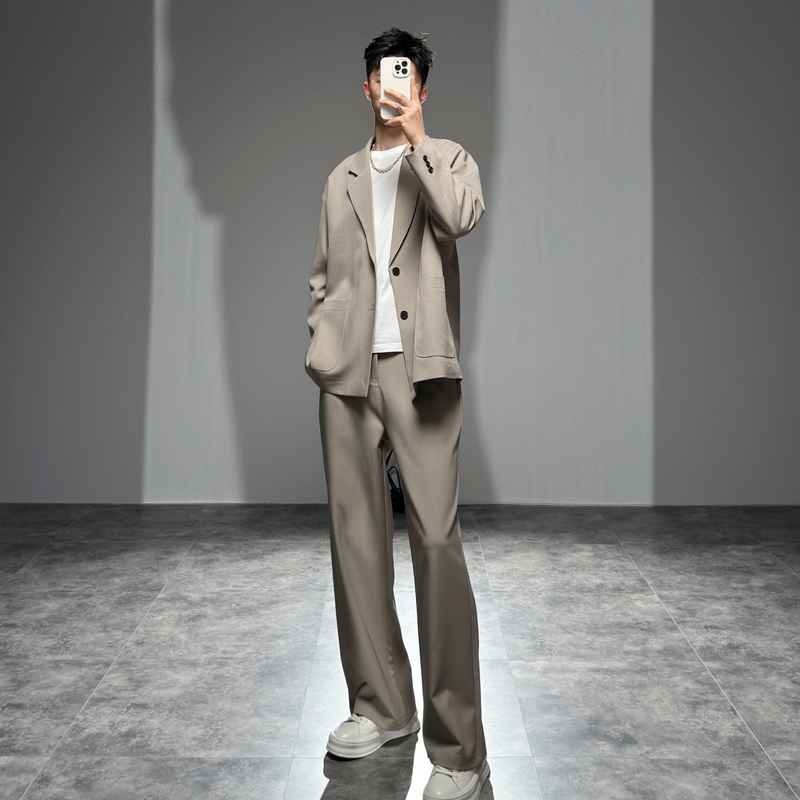 Laid's Matchinging Oversized Casual Suit for Men, Two-Piece Loose-Fitting Suit with a Mature and Handsome Style