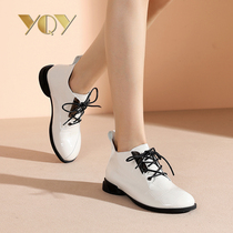 White Martin boots short boots women 2021 autumn and winter New comfortable round head flat shoes Joker thick heel soft leather boots