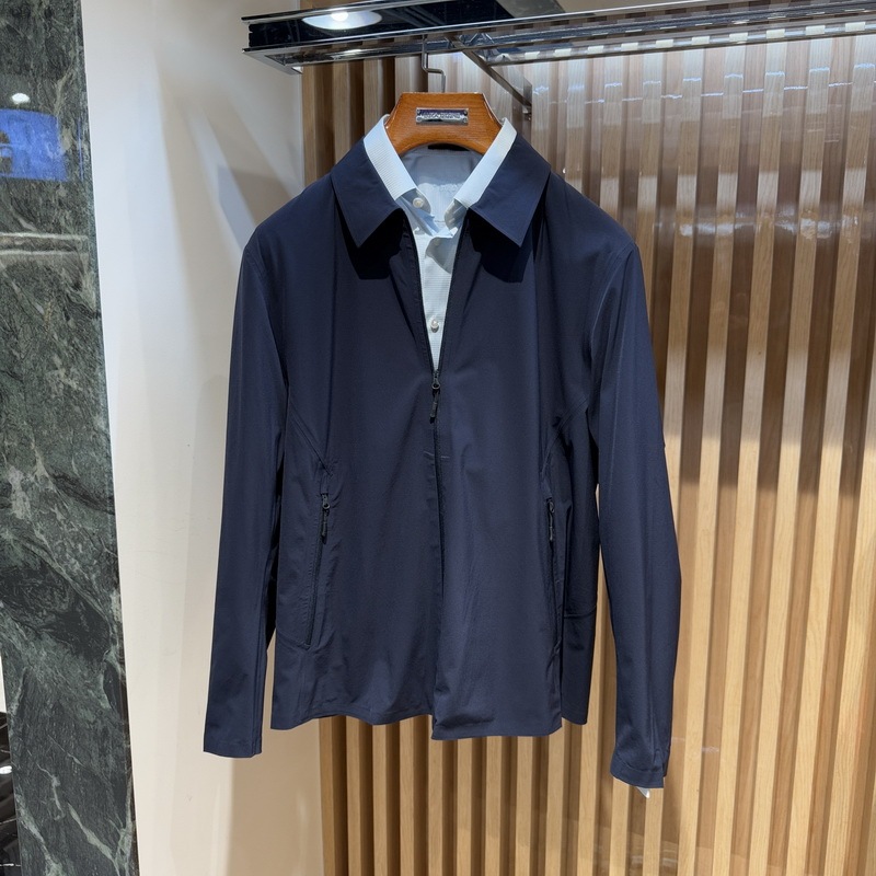 Lukadilong Men's Spring and Autumn Business Casual Lapel Jacket 151241213 Tag Price 4980 Lukadilong Men's Spring and Autumn Business Casual Lapel Jacket 151241213 Tag Price 4980