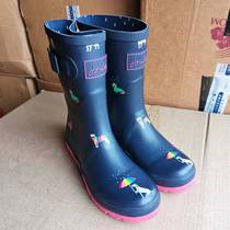 New to a batch of fashion cartoon middle rubber lady rain shoes anti-slip wear resistant rubber shoes exported to foreign trade watershoes