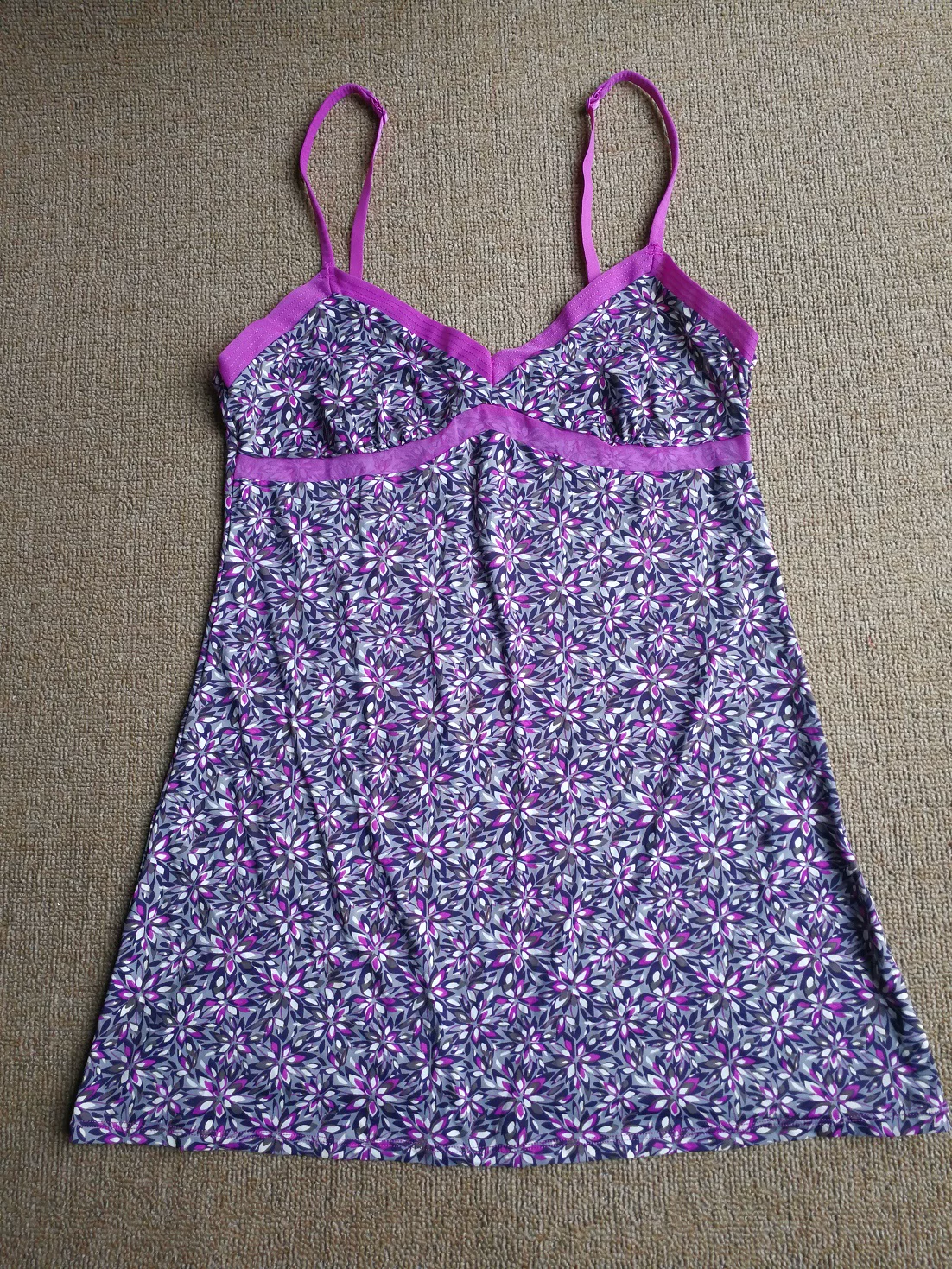 (Кросс-бордерная торговля), регулируемое slip dress, ремни, пижама, шелковистая мягкая ткань, носится на плече