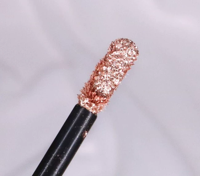 Cửa hàng miễn thuế Hàn Quốc Stila / Stina Liquid Eye Shadow mèo con karma / kim cương bụi