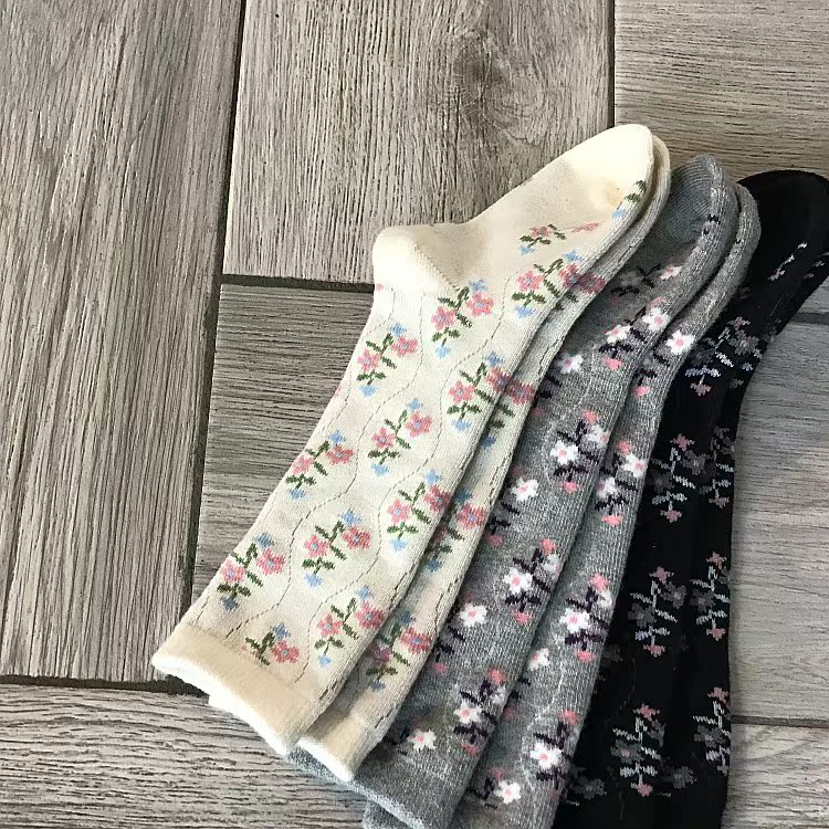 Cô gái mới trong vớ mùa xuân và mùa thu cotton Hàn Quốc hoang dã retro hoa mùa đông vớ dày thời trang tất dài cho bé sơ sinh