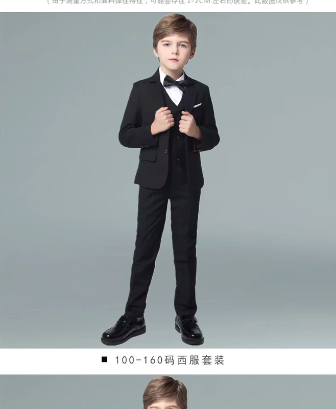 Bộ vest bé trai phù hợp với bé trai