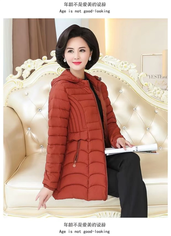 Phụ nữ trung niên và già xuống cotton dài ấm áp thời trang trùm đầu cotton XL áo khoác mùa đông - Quần áo của mẹ