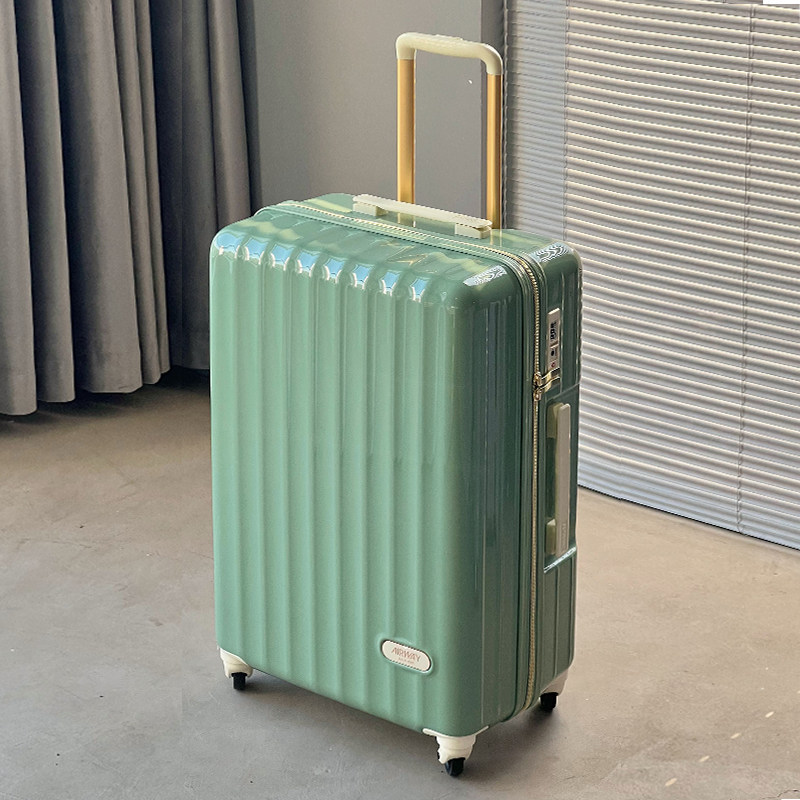 The box is a 20 - inch suitcase female silent wheel travel box 24 - inch password boarding box red