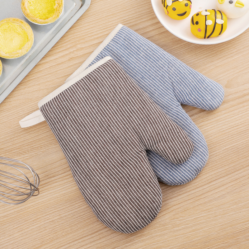 Oven gloves anti-burn thickened thermal insulation gloves High temperature resistant baking kitchen non-slip special microwave oven glove insulation
