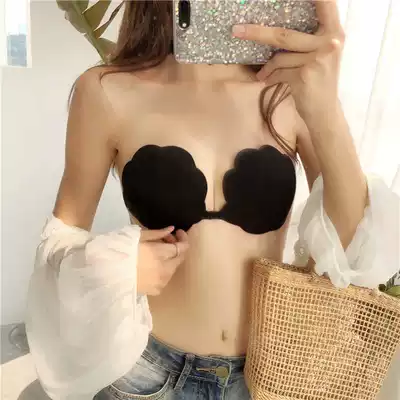 Right meter summer 2021 women's fashion breast patch chest stickers gathered on silicone invisible wedding non-marking thick underwear