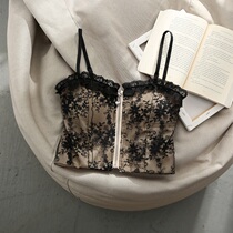 Lace flower harnesses vest female inner hitch bottom chest cushion Rub Chest blouses Shoulder Tide Design Sensation Outside