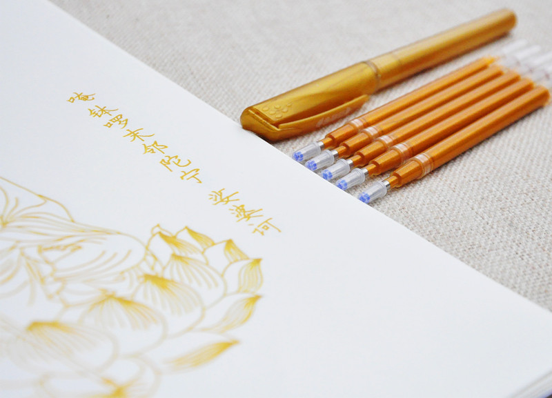Picture album tracing gold painting hook line pen to send Ksitigarbha Bodhisattva statue hand-painted painting album Buddha statue white line drawing line draft gold pen hook line - Taobao