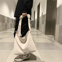 Бежевые бретели