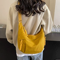 Желтое пятно