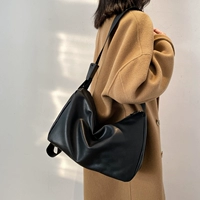 Черный, большой