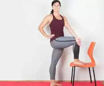 身体僵硬没有柔韧性?9个瑜伽体式在家就能练