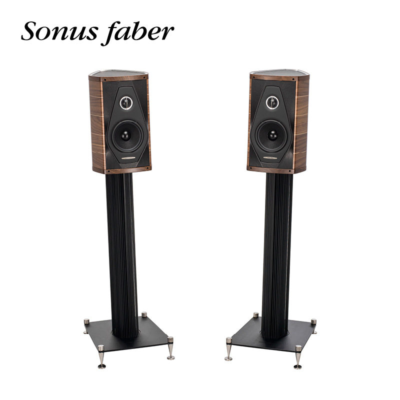 The Italian Power of Sonus Faber Olympica I series book-frame high speakers