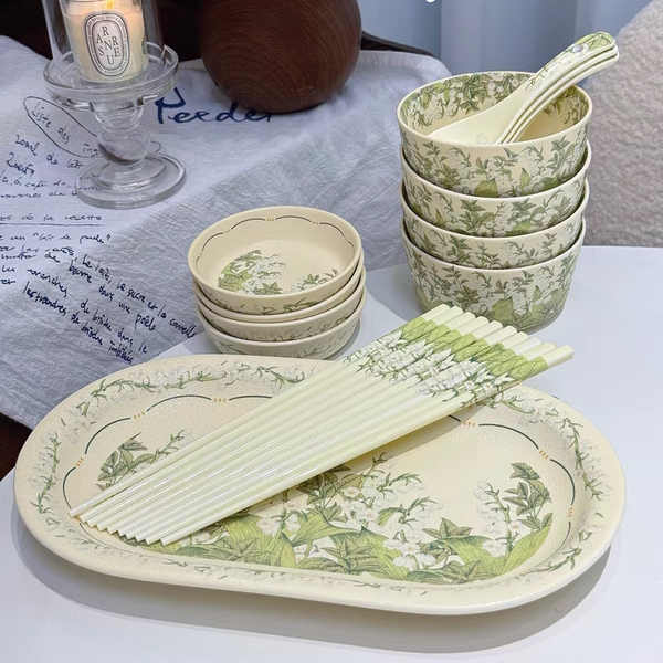 Happy Lily of the Valley Underglaze Ceramic Tableware Set Fresh Household Rice Bowls and Plates Classic High-Value Gift Happy Lily of the Valley Underglaze Ceramic Tableware Set Fresh Household Rice Bowls and Plates Classic High-Value Gift