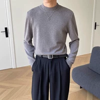 Темно-серый