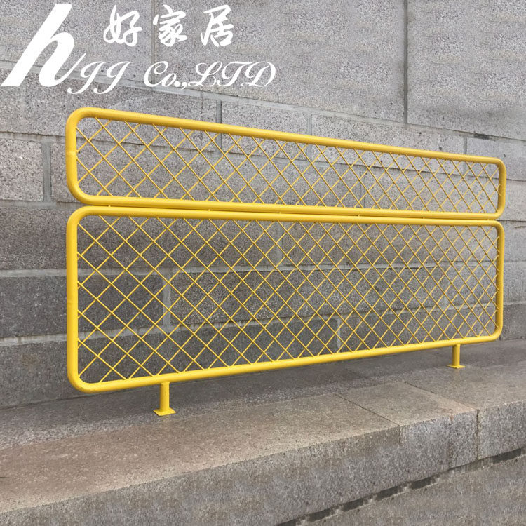 Manufacturer Direct Selling Barbed Wire Stairway Armrest Bar Dining Room Guard Rail Brief Decoration Attic Penthouse Iron Art Fence Industrial Wind