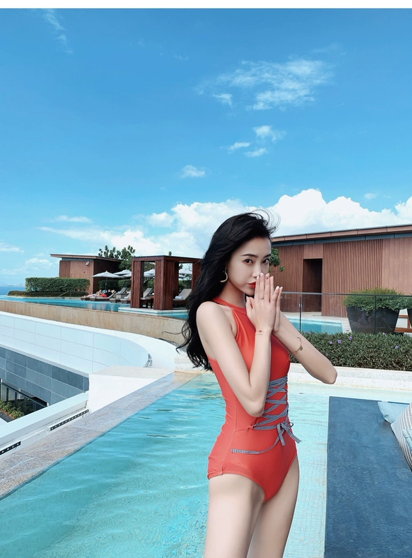 Đồ bơi nữ một mảnh 2019 mới lưới mùa đông spa đỏ áo tắm nóng thời trang áo tắm mỏng gợi cảm - Bộ đồ bơi One Piece