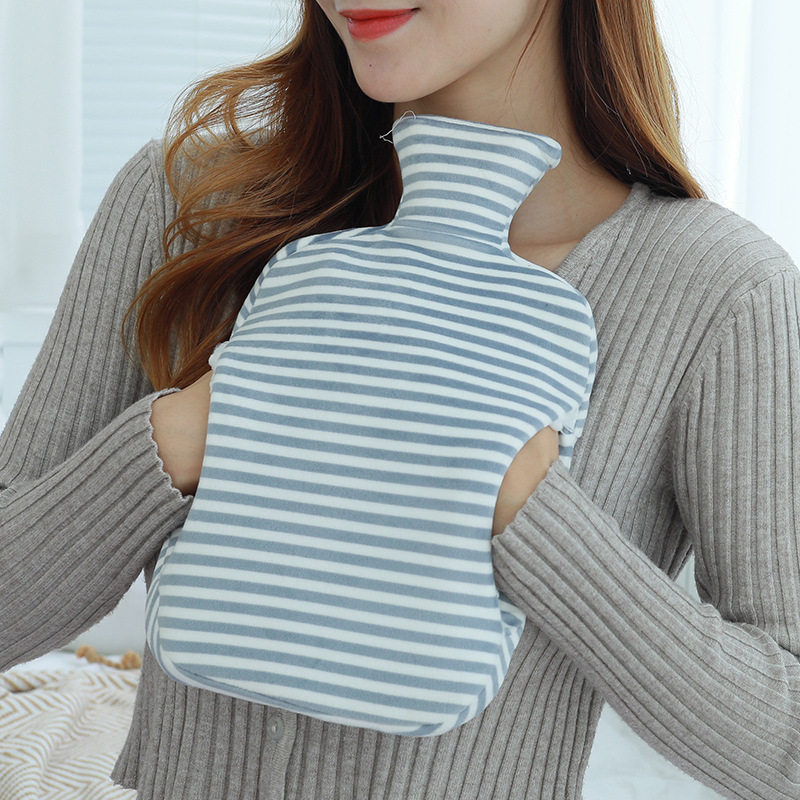 Hot water bag water injection size Number of warm hands hot compress belly warm waist Girly Girl Physiologic Period Coat Can Be Removed