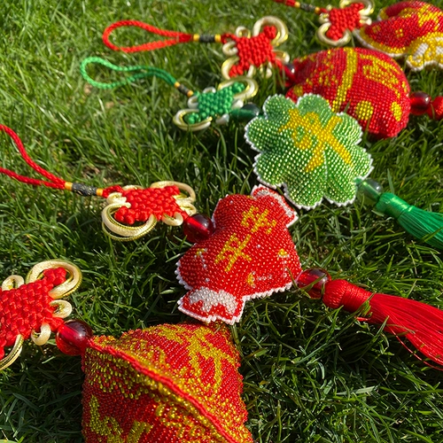 Синья ди джи вышитый вышитый из вышивки жемчужина