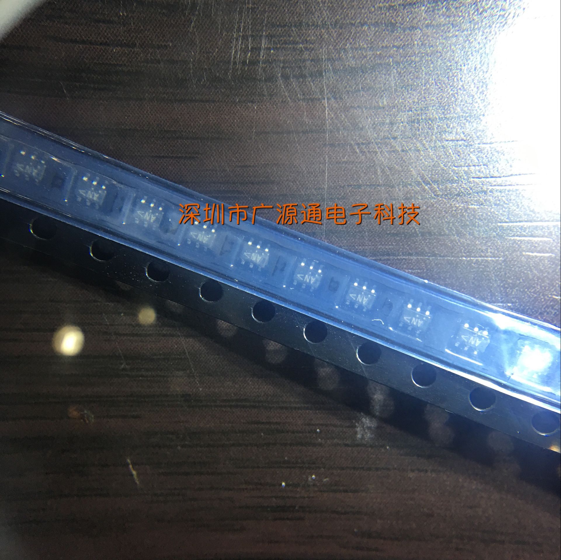 MP1497DJ-LF-Z SOT23-8 imported original dress spot straight shot