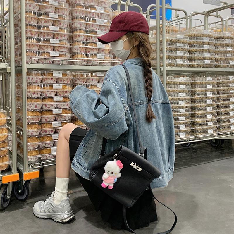 Unique and Trendy Short Denim Jacket for Women, Spring and Autumn 2026, American Style, Lazy Chic, Niche Workwear Jacket