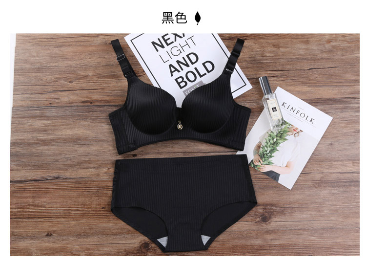 Siêu dày áo ngực ngực nhỏ ngực phẳng một cốc dày 8CM không có vòng thép tập hợp điều chỉnh loại đồ lót liền mạch nội y cao cấp 2021