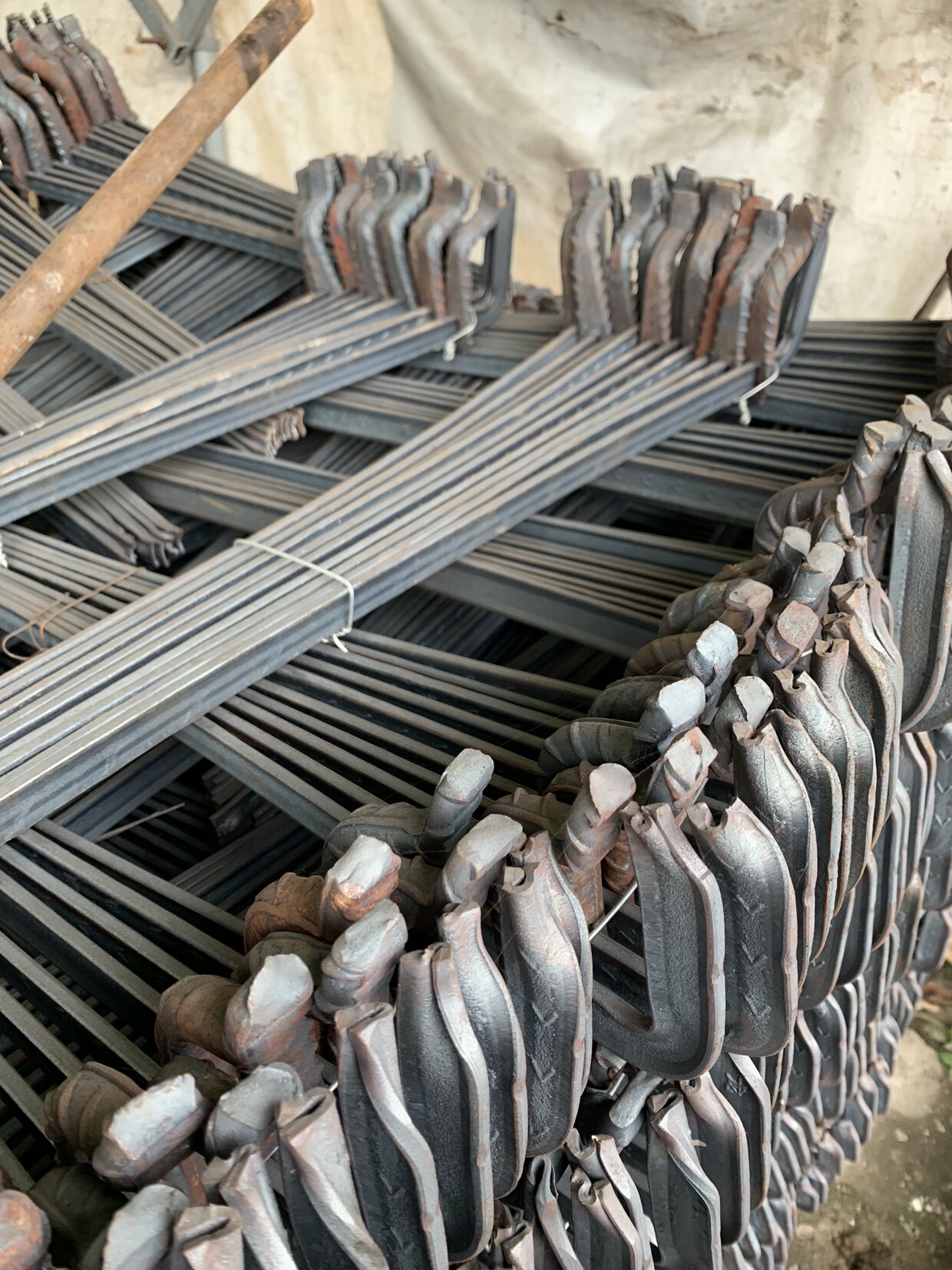 选择步步紧拉紧器卡扣,建筑工地施工必备吗?-螺纹钢-淘宝百科网