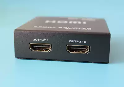 Maxtor MT-SP102M HDMI Distributor One Mate Two HD Split Screen HDMI1 In 2 Out 1 Mbit 2 Split