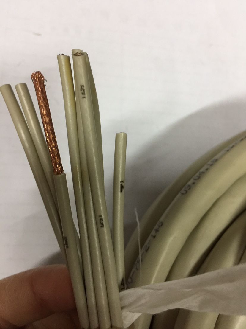 SYV75-2-1*8 Core 2M Line High Frequency Signal Line 8 Core 2 trillion coaxial cable Communication Room DDF Signal Line