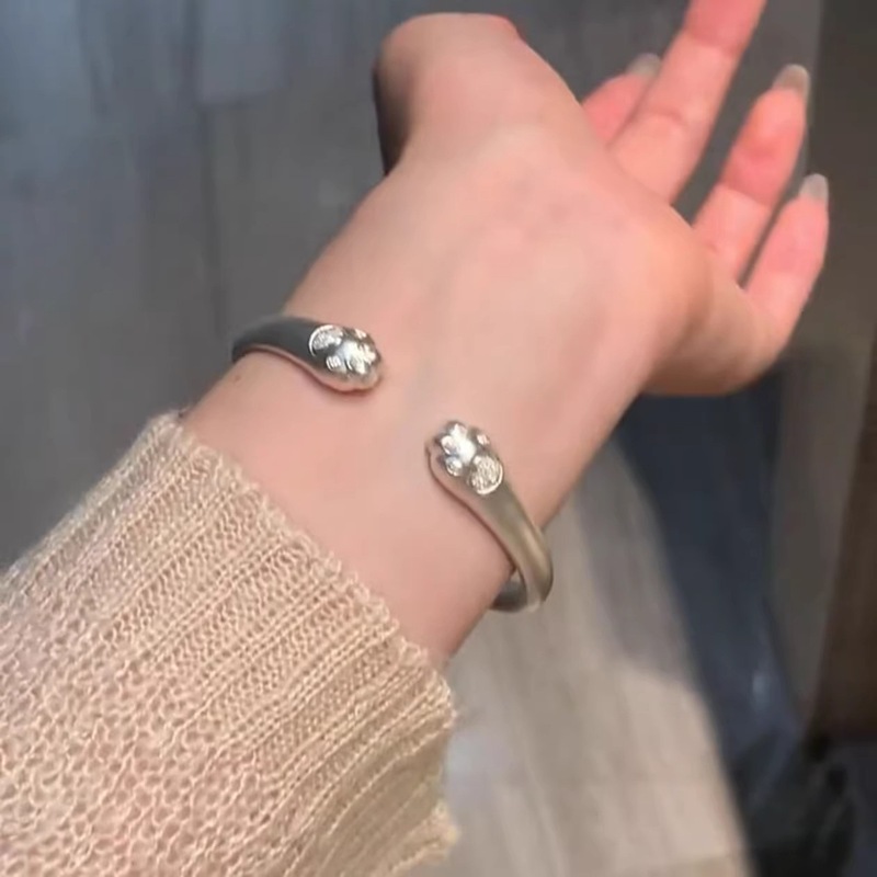 999 Pure Silver Ancient Style Cat Paw Open Gold-Plated Bracelet for Women, Cute Pet Cat Ring, Fashionable Versatile Bracelet, Gift for Girlfriend 999 Pure Silver Ancient Style Cat Paw Open Gold-Plated Bracelet for Women, Cute Pet Cat Ring, Fashionable Versatile Bracelet, Gift for Girlfriend