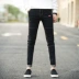 Mùa thu đen 9 điểm quần jeans nam Phiên bản Hàn Quốc của quần lọt khe quần thủy triều nam thường co giãn 9 điểm quần nam quần áo thể thao nam Quần jean