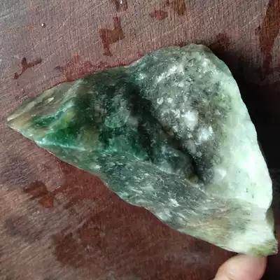 Natural Nanyang Dushan jade raw stone wool material 409 grams of sky blue