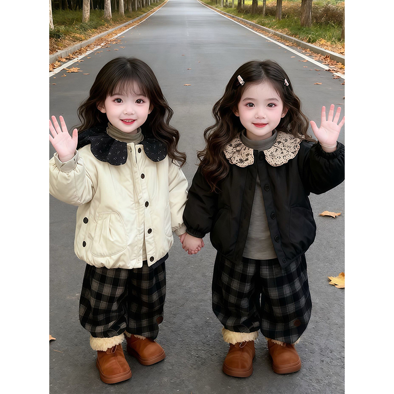 Girls' Cotton-Padded Winter Coat for Toddlers and Young Children, Korean Style Fashionable Cotton Jacket with Doll Collar, Trendy Quilted Outerwear Girls' Cotton-Padded Winter Coat for Toddlers and Young Children, Korean Style Fashionable Cotton Jacket with Doll Collar, Trendy Quilted Outerwear