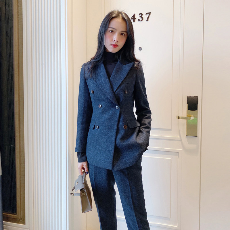 2026秋冬女士时尚穿搭：麦依衣弹力真皮九分裤适合哪些场合？