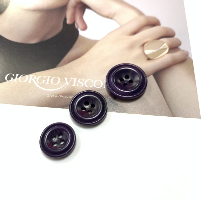 Purple Four-Hole Round Buttons for Men's and Women's Suits, Jackets, Pants, Clothing, Fruit Buttons, Jacket Buttons, Suit Pants Buttons