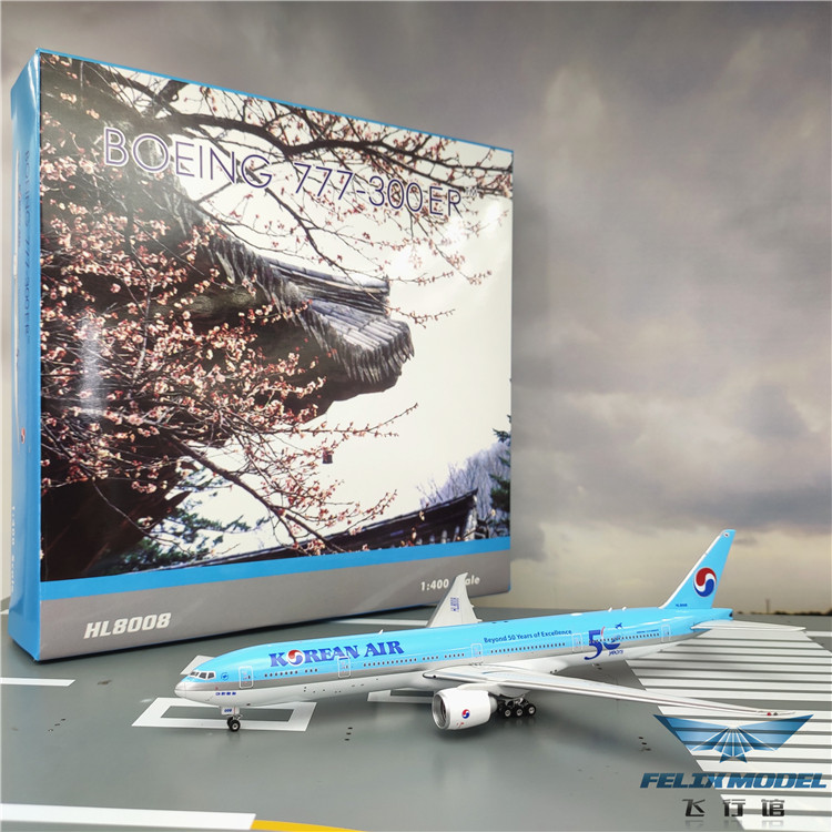 Phoenix 04253 Great Korean Air B777-300ER HL8008 50 Anniversary 1:400