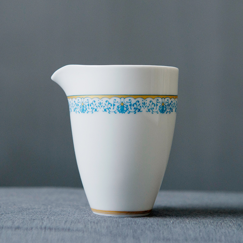 Ancient ceramics jingdezhen blue and white see colour of household ceramic tea cups kung fu tea sets the whole box