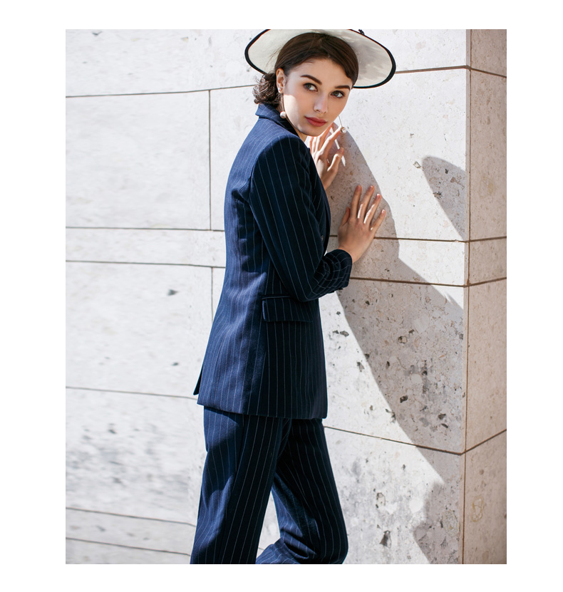 Tailleur femme - Ref 3244835 Image 14
