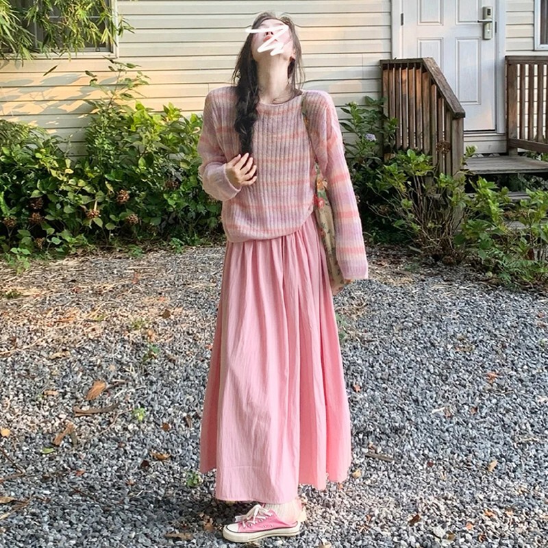 Korean-Style Atmospheric Pink Dress for Women, Early Autumn 2026 New Model, High-End, Unique and Stunning Small Suit